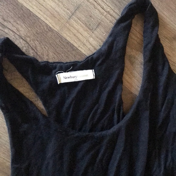 Small dress - Picture 3 of 3